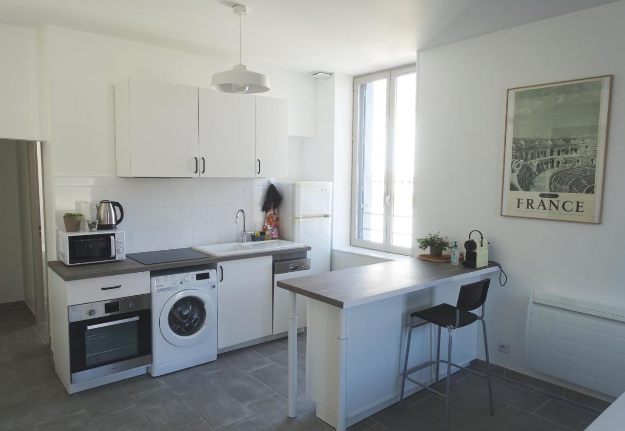 Maison Carrée/Coeur historique de Nîmes - Superbe Appt 55m² Exterior foto