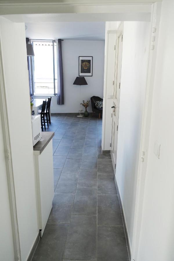 Maison Carrée/Coeur historique de Nîmes - Superbe Appt 55m² Exterior foto